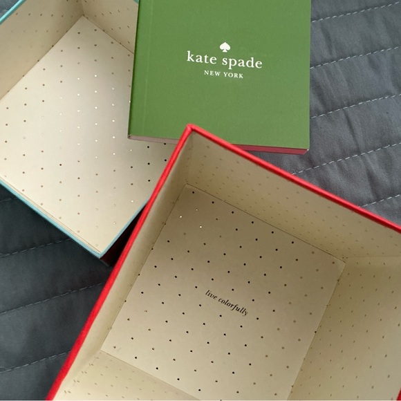 Kate Spade New York Picnic Floral Delacorte Enamel Bangle Watch NIB - Picture 11 of 12